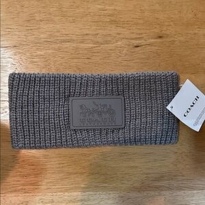 Coach women’s Cable knit Headband in Grey New with tags